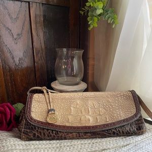 VINTAGE Brahmin Handbag